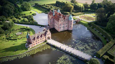 Egeskov Castle